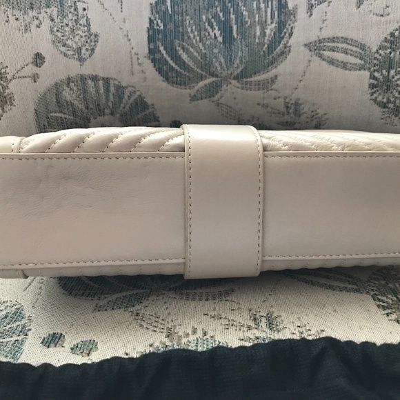 Marciano Nude Leather Quilted Bag - Gold Hardware - Picture 5 of 7